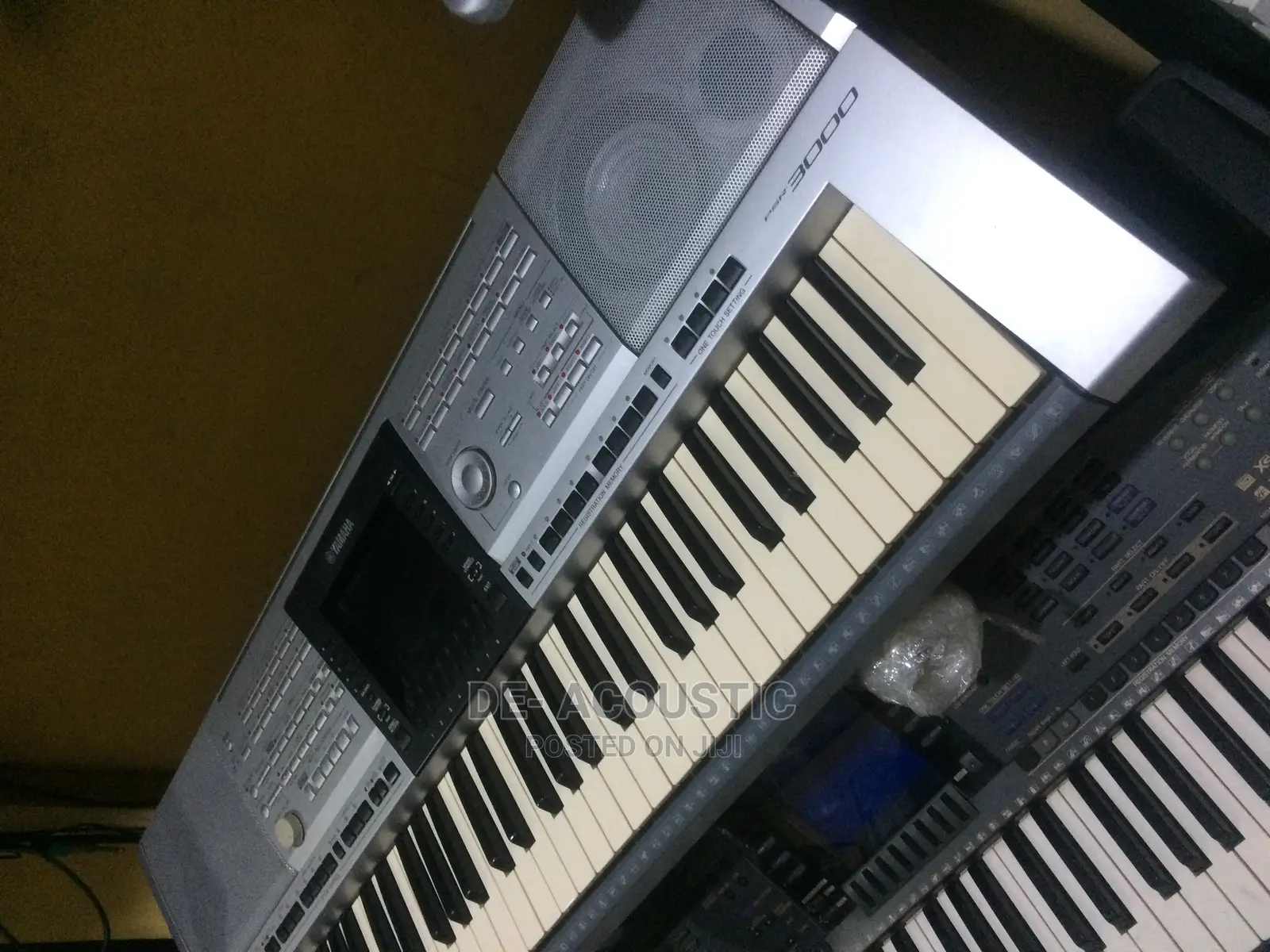 Yamaha PSR-A3000 61-Key World Arranger Workstation