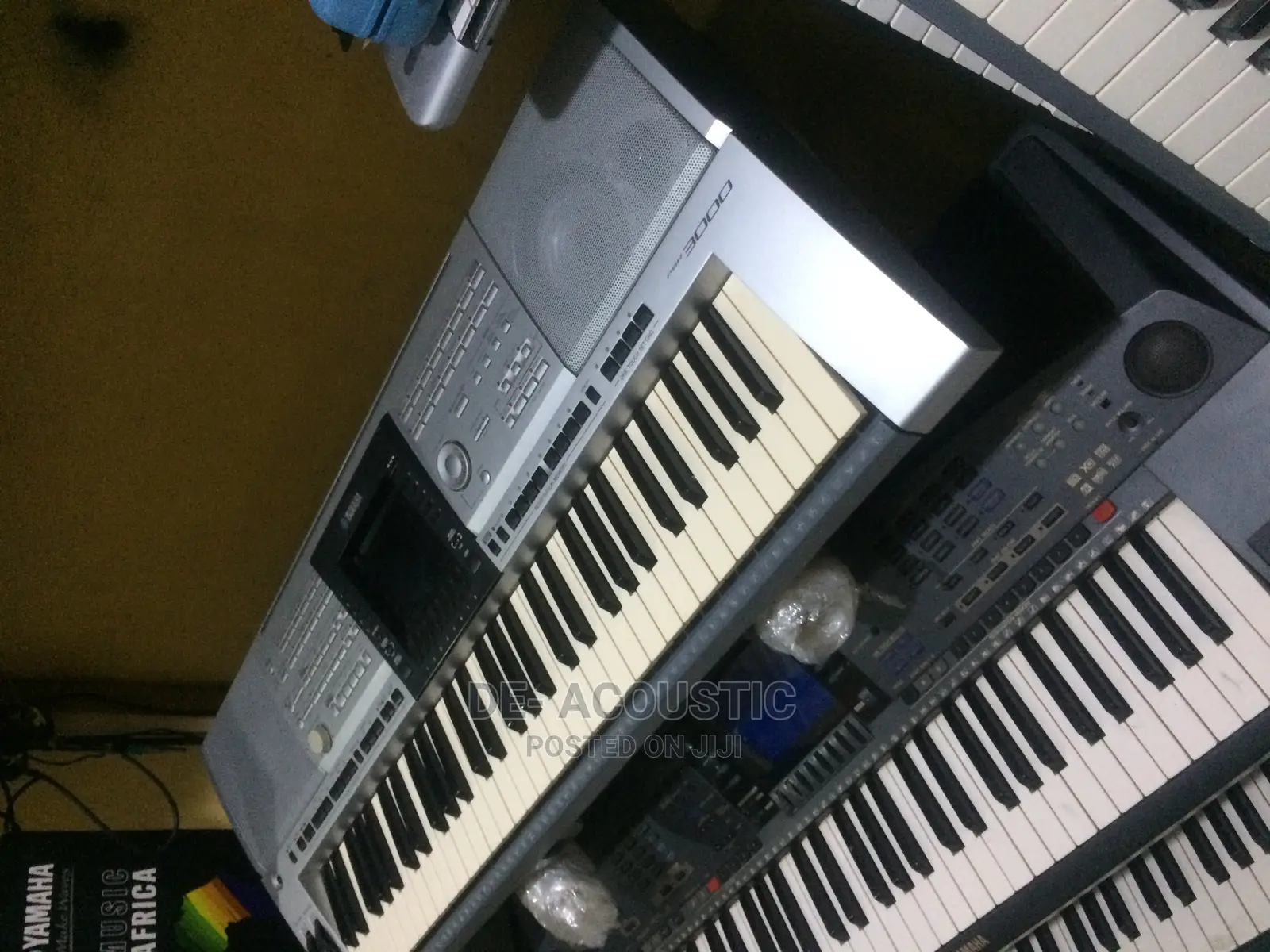 Yamaha PSR-A3000 61-Key World Arranger Workstation