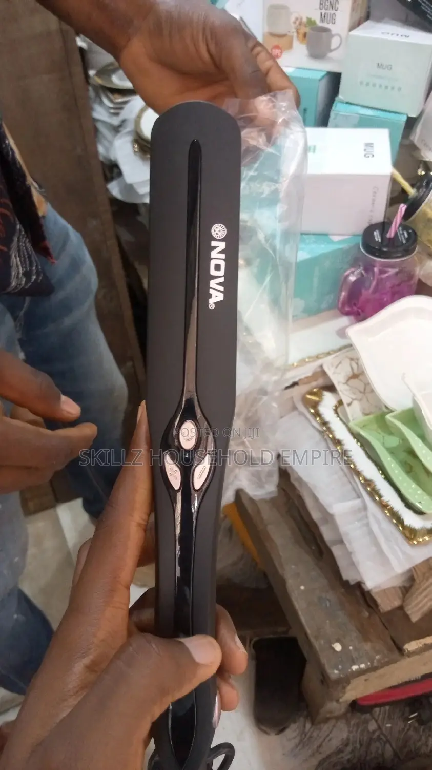 Nova Hair Straightener