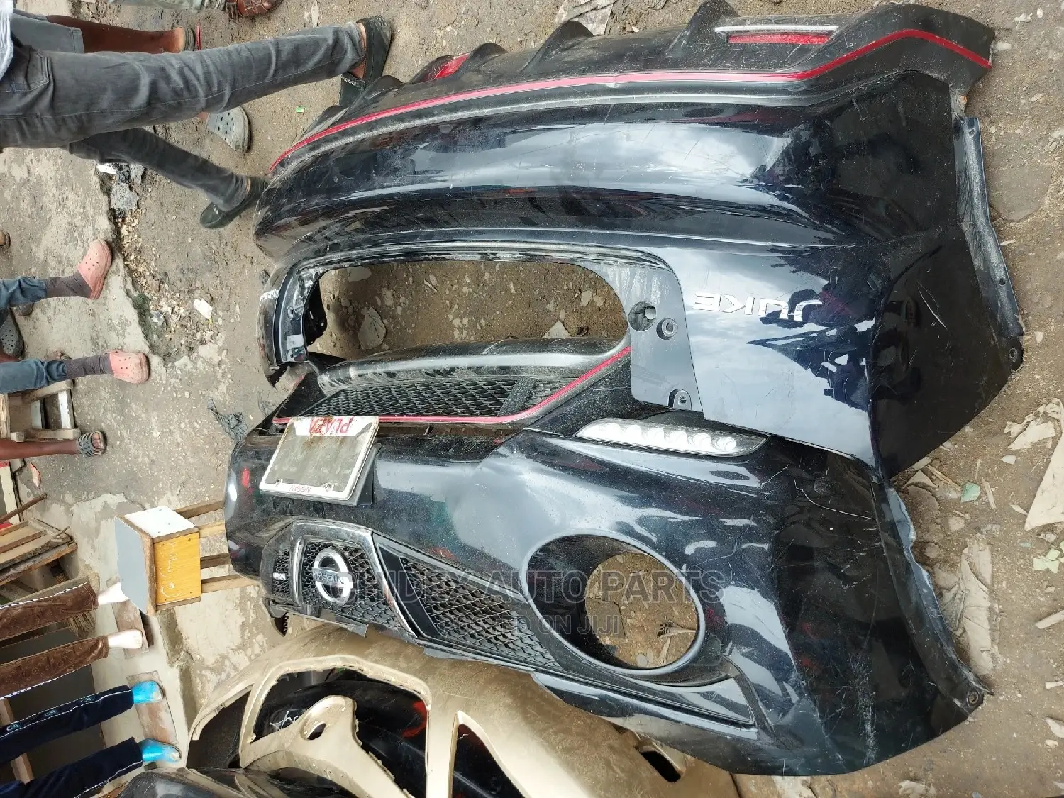 Complete Front and Back Bumper Nissan Juke 2018