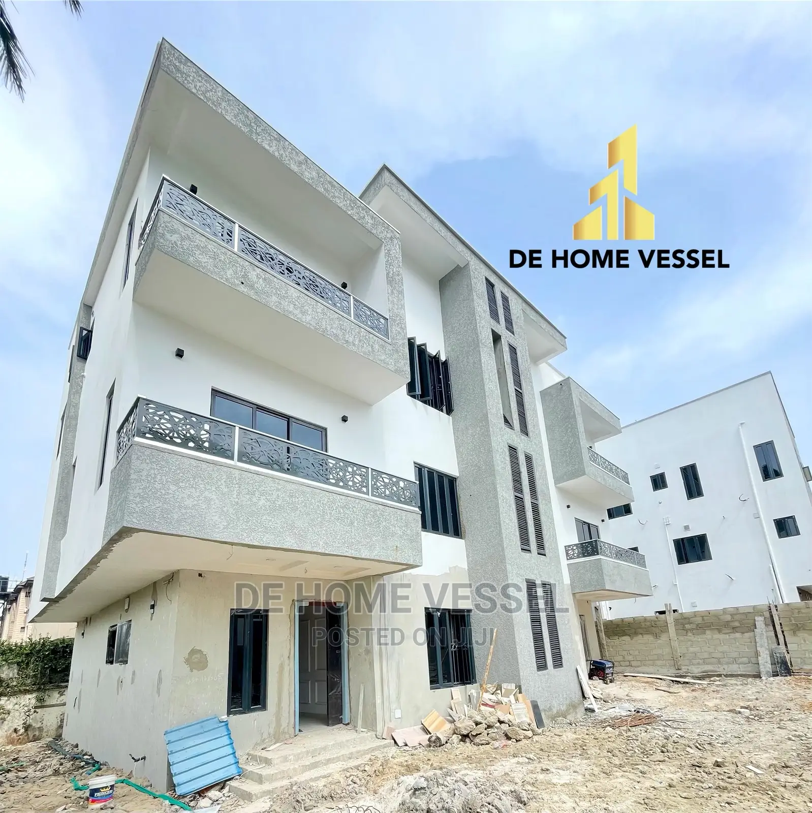 4bdrm Duplex in Ikoyi for Sale