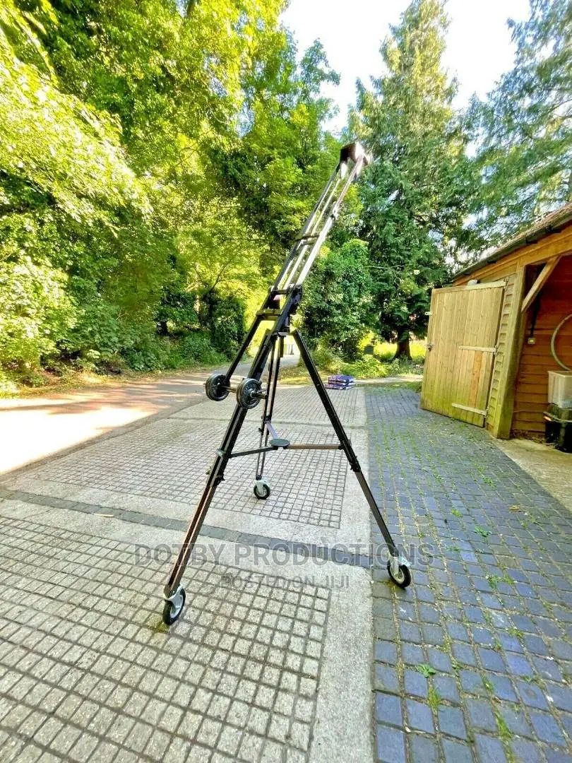 High Capacity K-Pod Tripod With Kessler Pocket Jib Crane