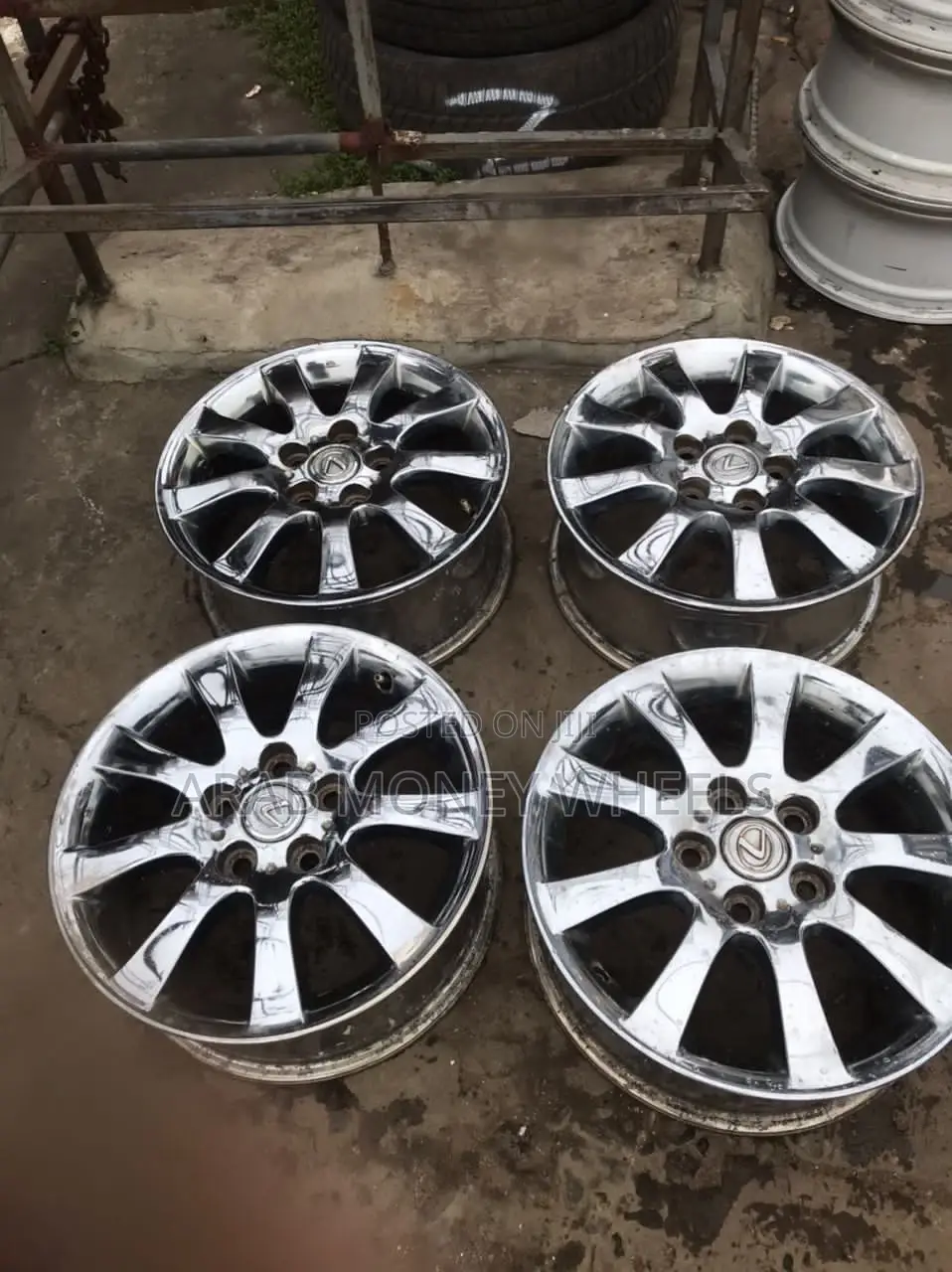 Crome for Lexus 16 Rims