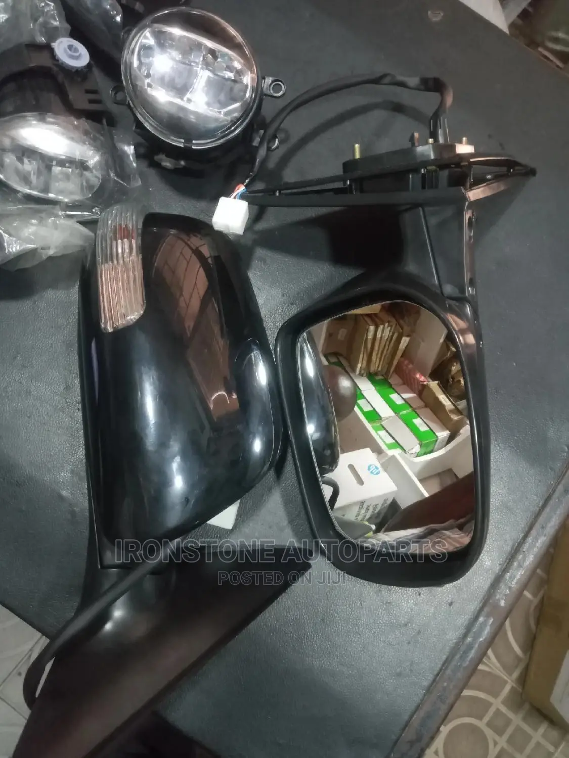 Universal Side Mirror (Foldable) - Camry 2.4, 2.7