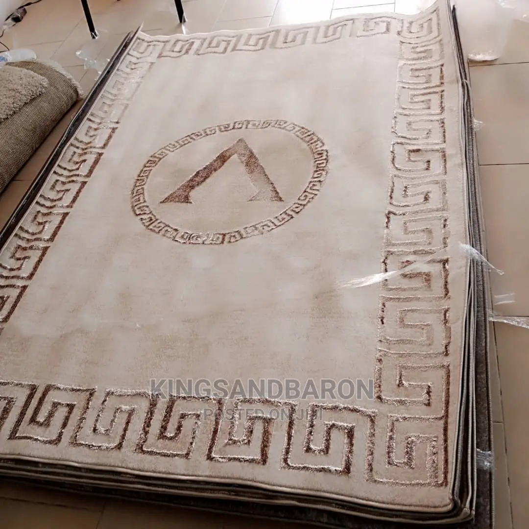5x7fts Brown Turkey Center Rug