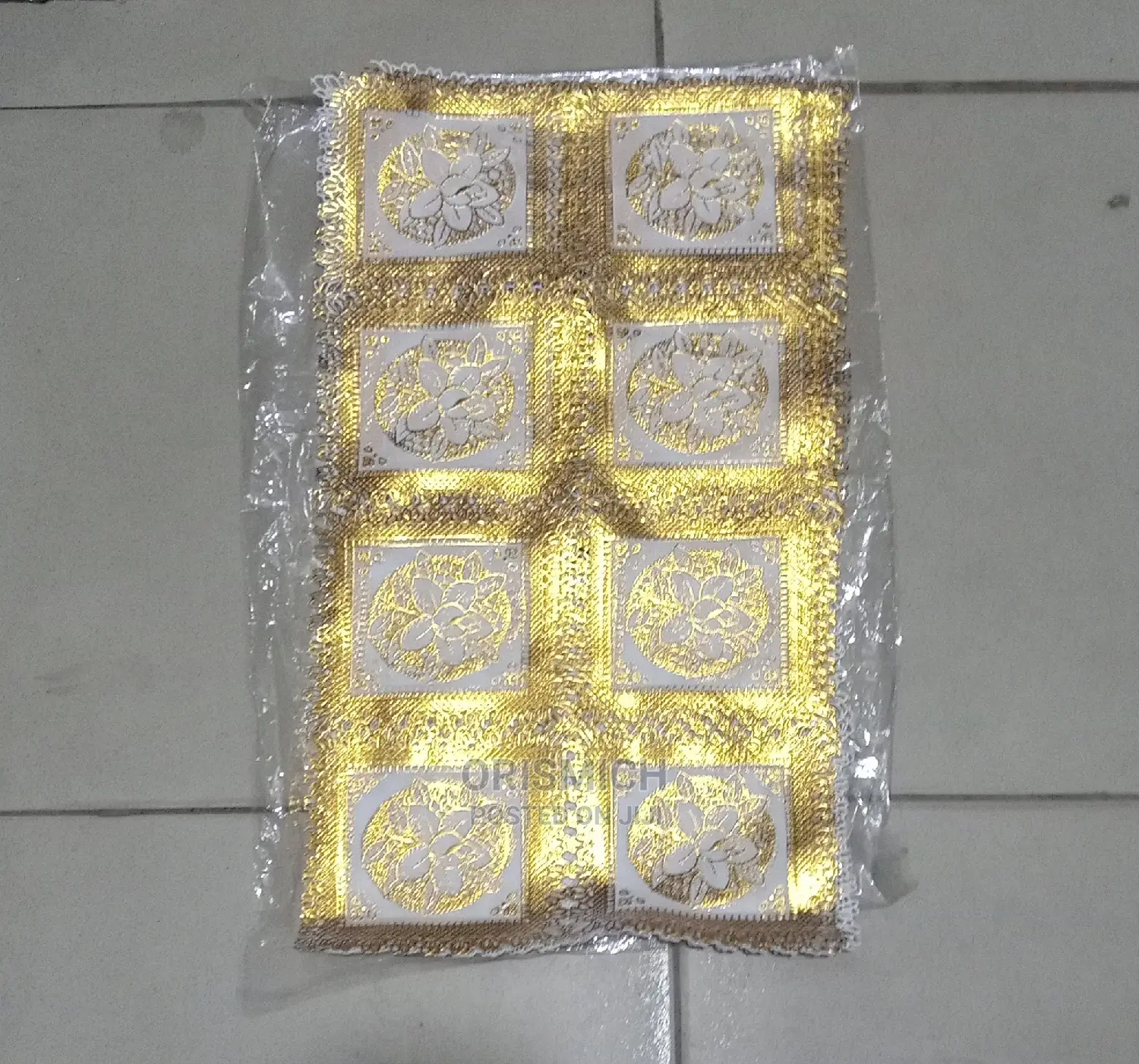 6pcs Golden Table Mat
