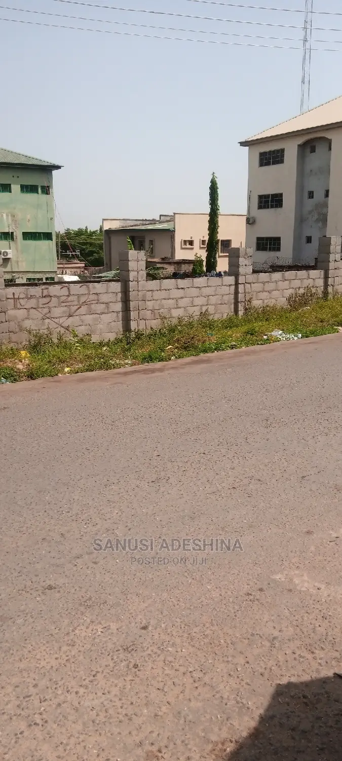 A Very Good Commercial Plot Located in Gwarimpa Estate FCT A