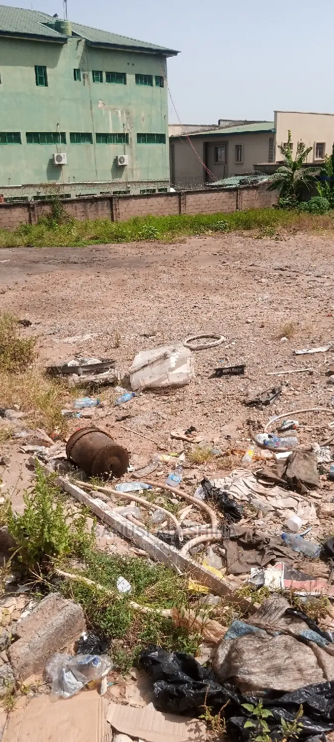A Very Good Commercial Plot Located in Gwarimpa Estate FCT A