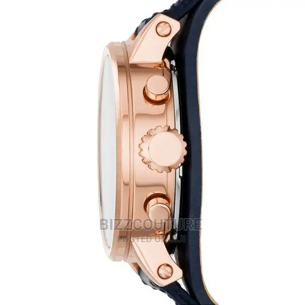 High Quality FOSSIL Leather Strap Watch Available in Store