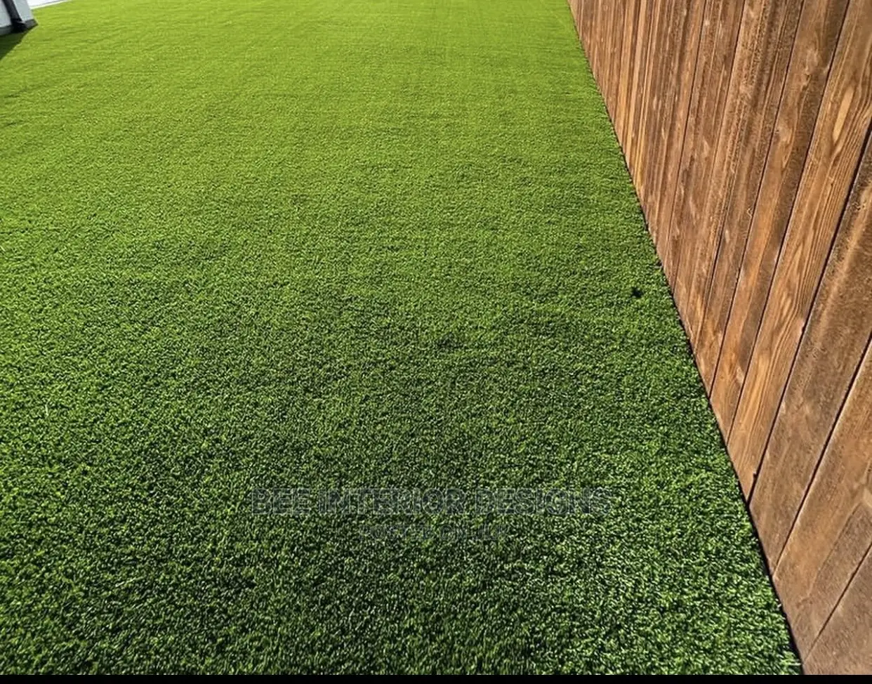 Synthetic Turf/Grass