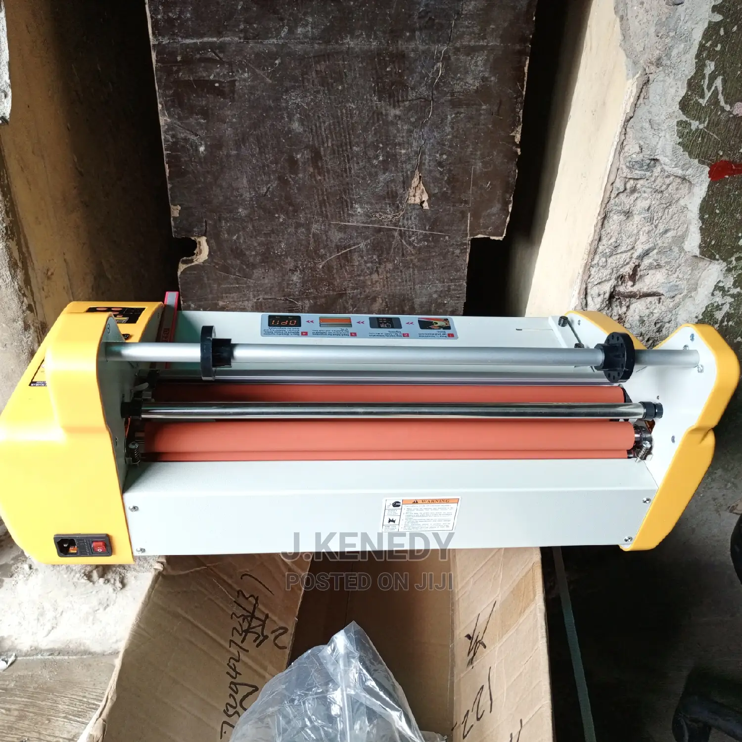 A3 Table Top Intelligence Laminating Machine
