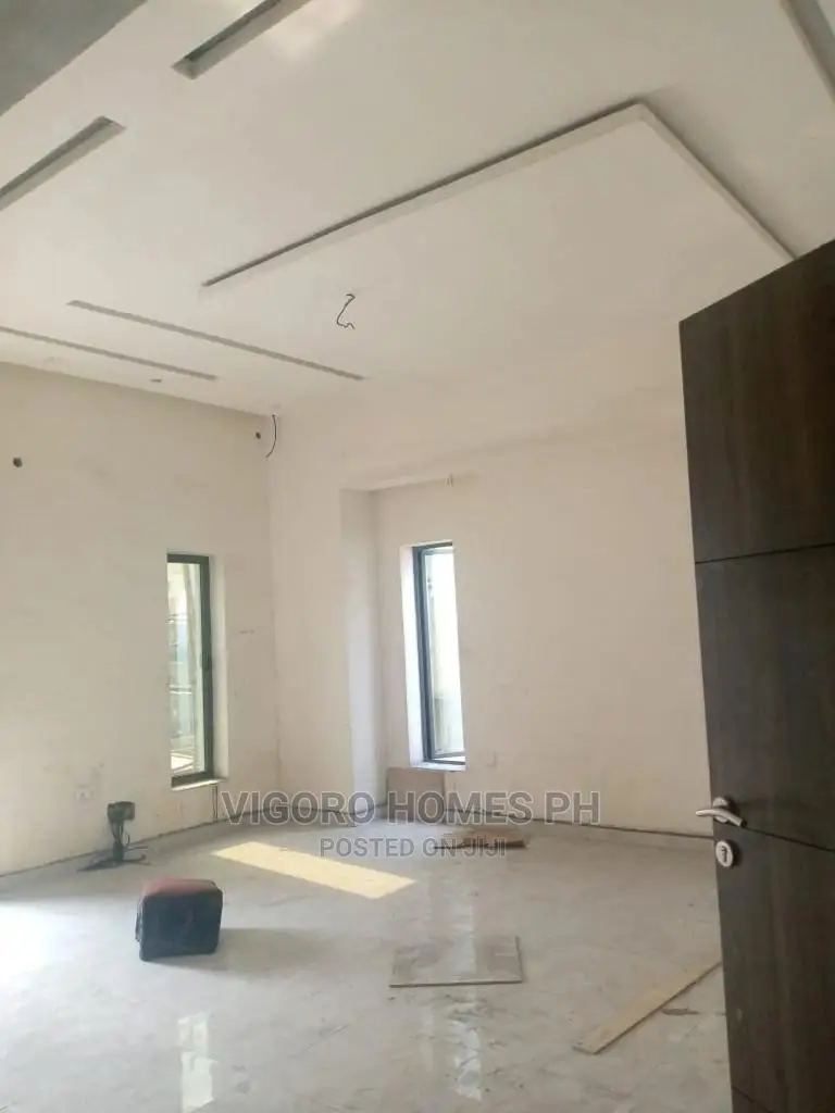 4bdrm Duplex in Port-Harcourt for sale
