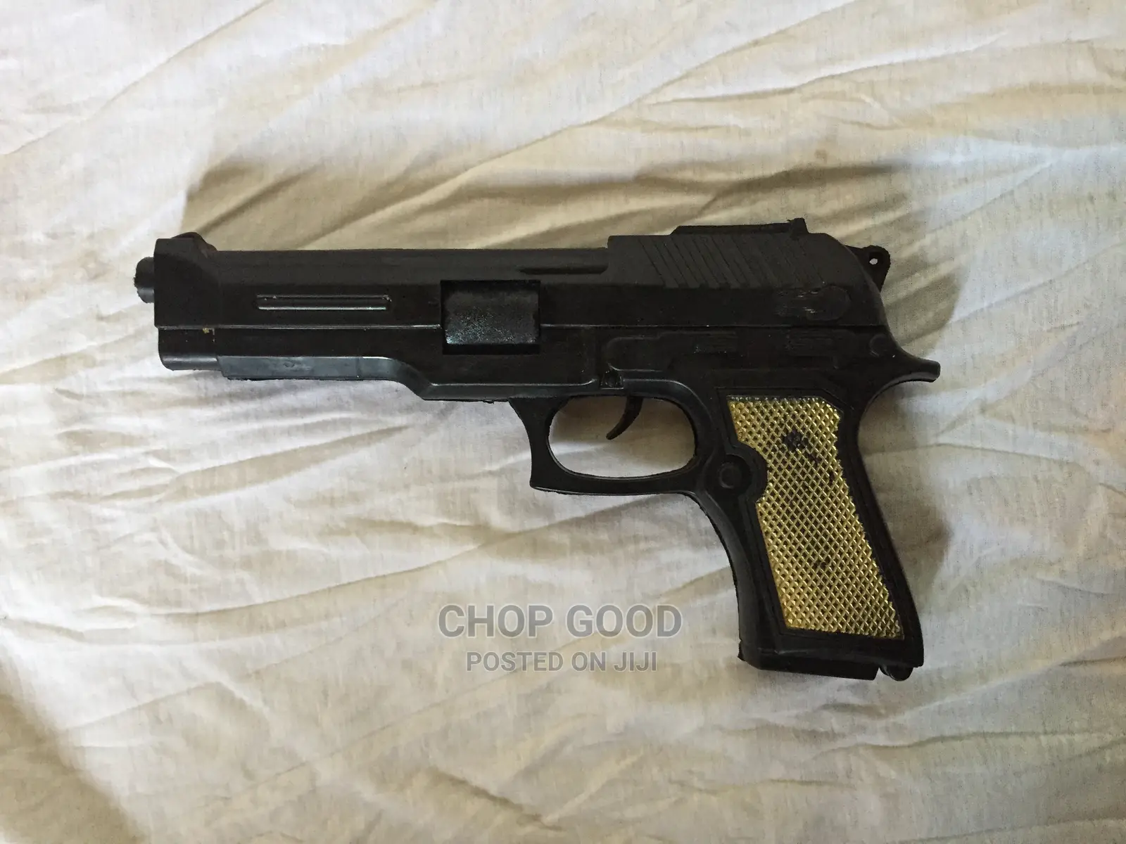 Toy Gun for Movie Making