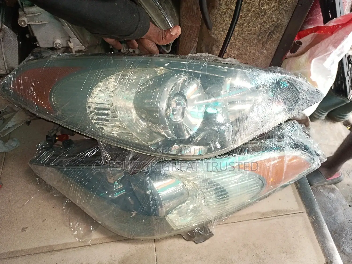 Set Headlamp Solara 2005 Model