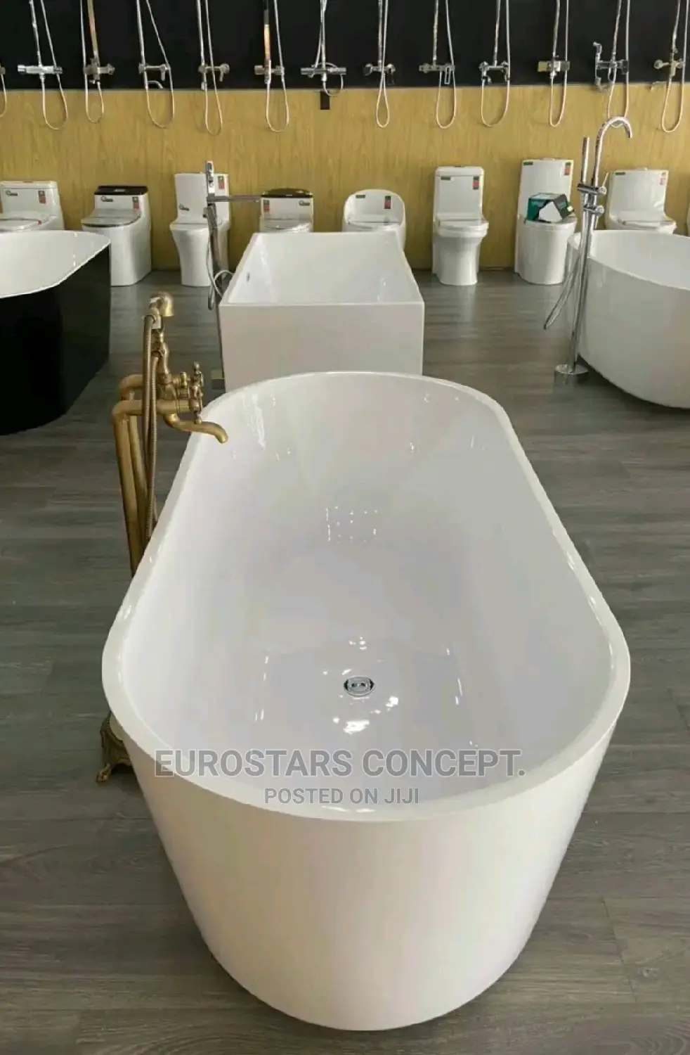 Free Standing Executive Bath Tub