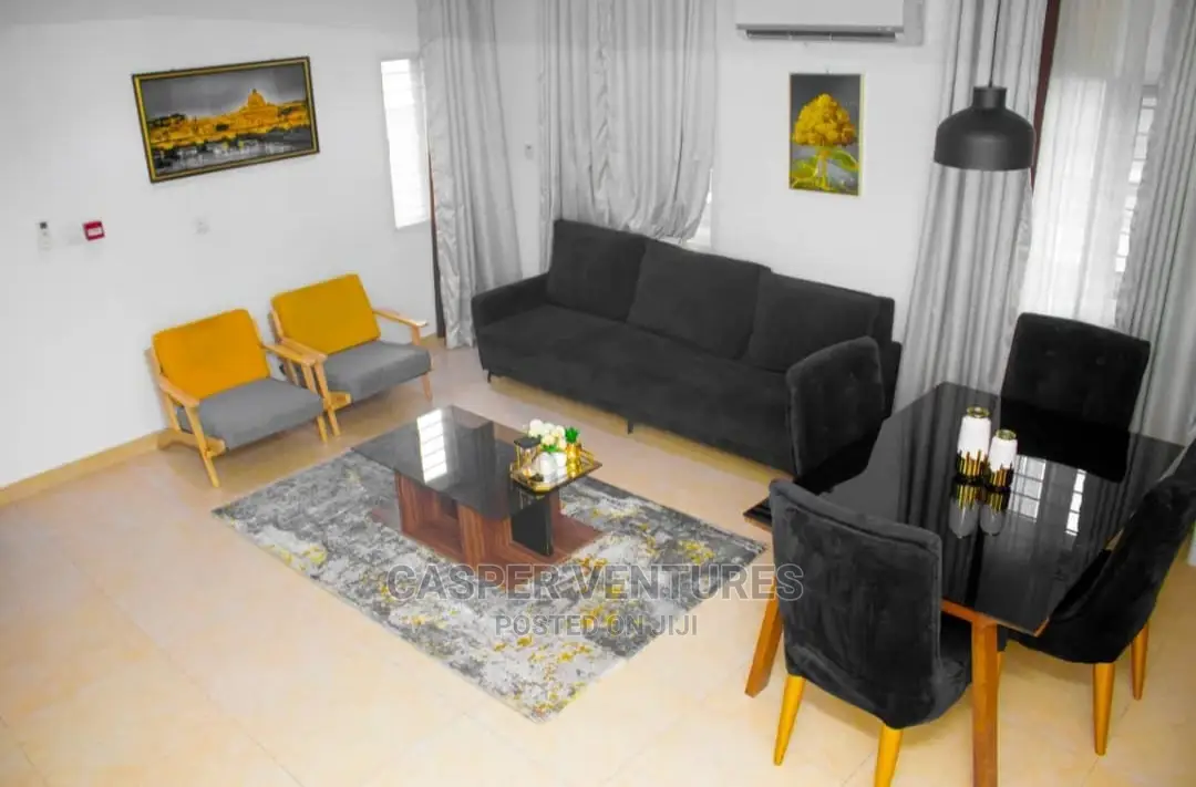Electrifying 4-Bedroom Villa With Pool