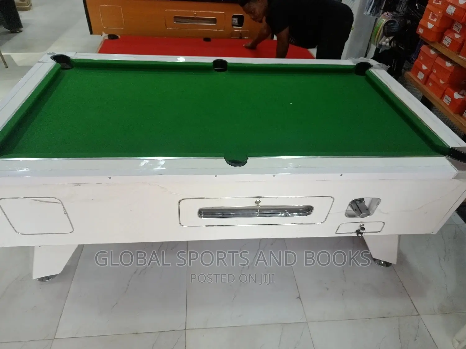 Marble Coin Snooker Board White