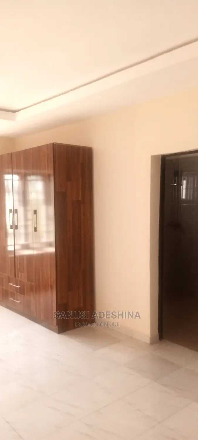 2bdrm Block of Flats in Katampe Main By for sale