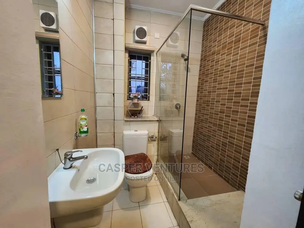 Gorgeous 2-Bedroom Edifice in VI for Short let