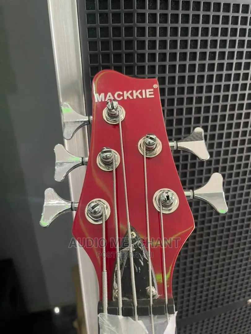 Mackie Active Bass Guitar