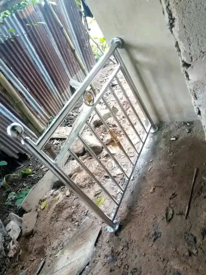 Stainless Handrail Biltop Design