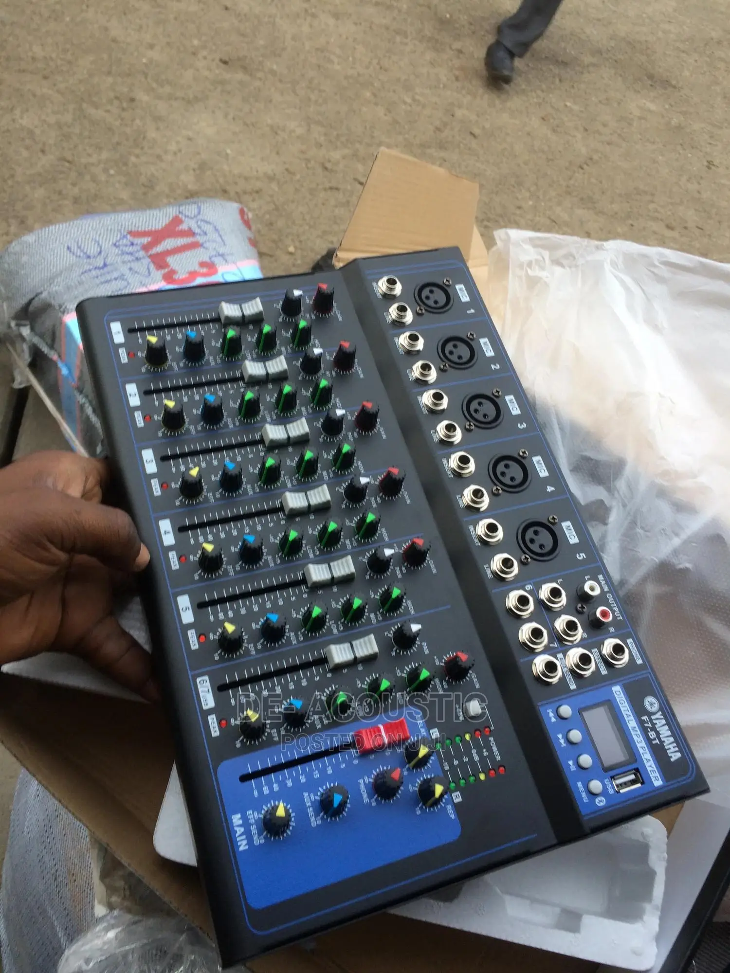Yamaha Professional 7 Channel Mixer With Usb and Bluetooth
