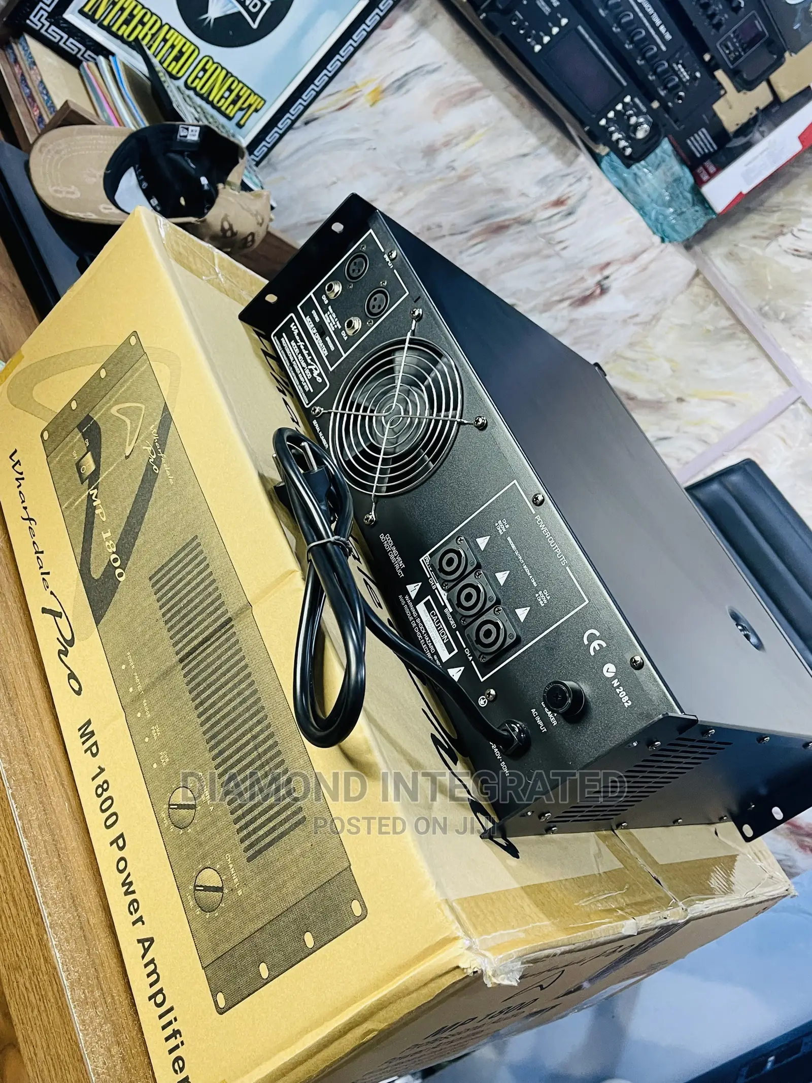 Wharfedale 1800 Powered Amplifier