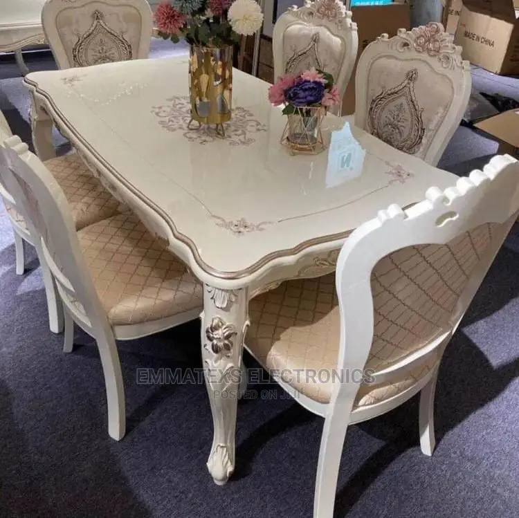 Exucutive Dinning Table