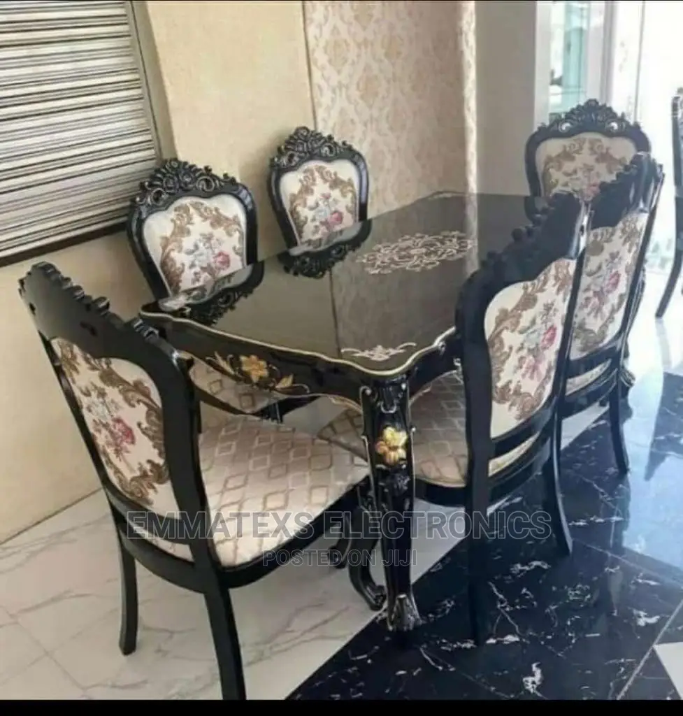 Exucutive Dinning Table