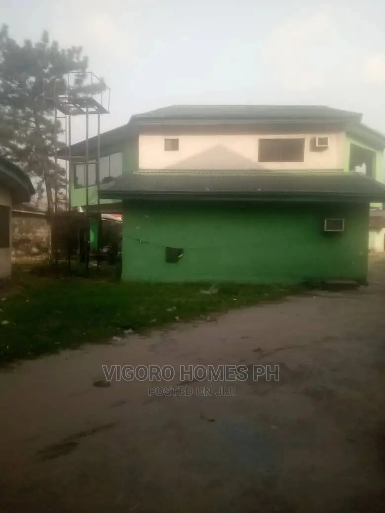 Furnished 10bdrm Mansion in Port-Harcourt for Sale