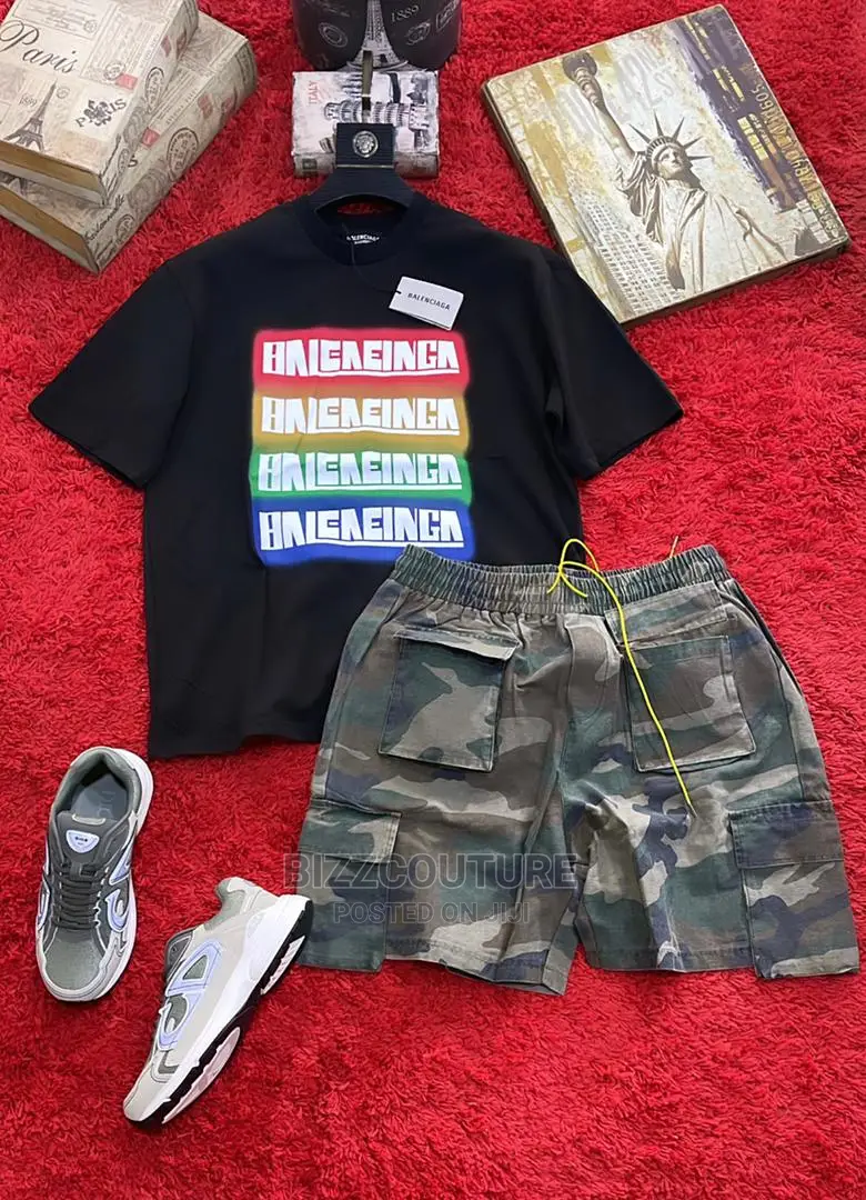 High Quality BALENCIAGA T-Shirts Available in Store