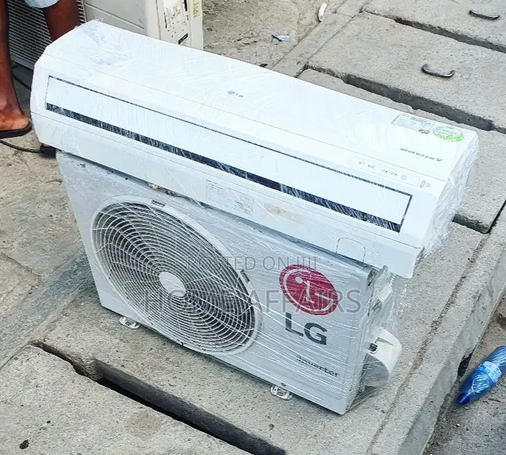 LG 1.5hp Inverter Air Conditioner Gencool (70% Energy Saving