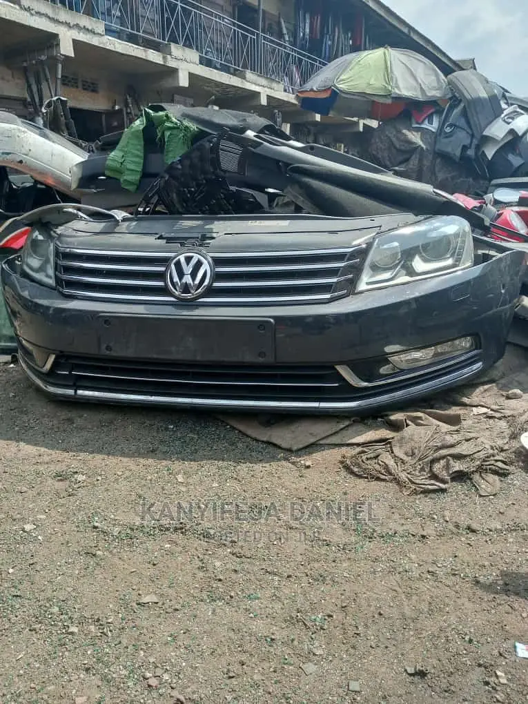 Complete Front Cut Volkswagen Passat T S I