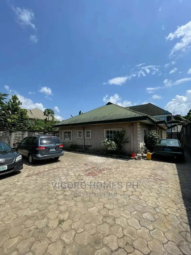 Furnished 3bdrm Bungalow in Port-Harcourt for sale
