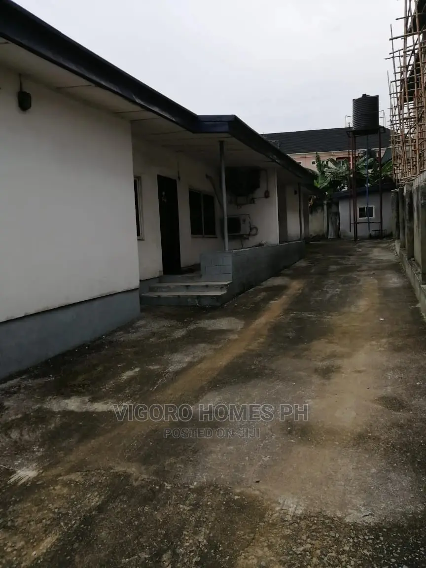 Furnished 3bdrm Bungalow in Port-Harcourt for sale