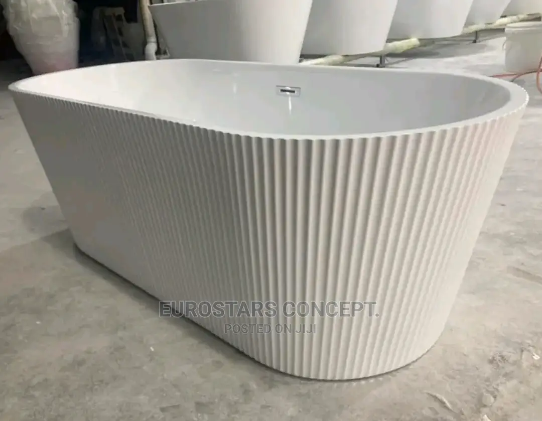 New Model Acrylic Bath Tub