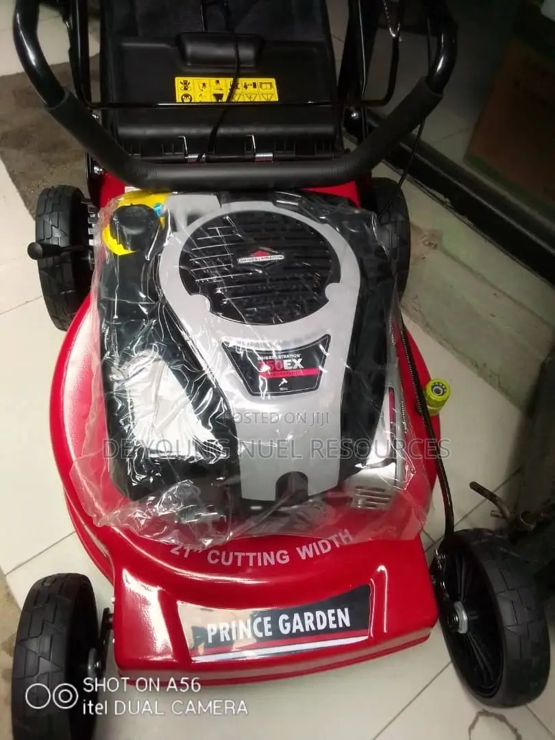 Lawnmower Machine 750 Series 6hp