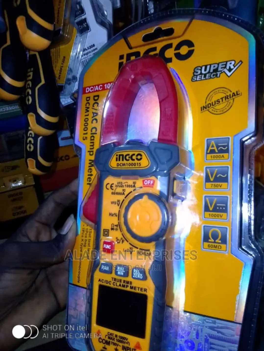 INGCO 1000A Digital AC/DC Clamp Meter AC/DC Current to 1000A