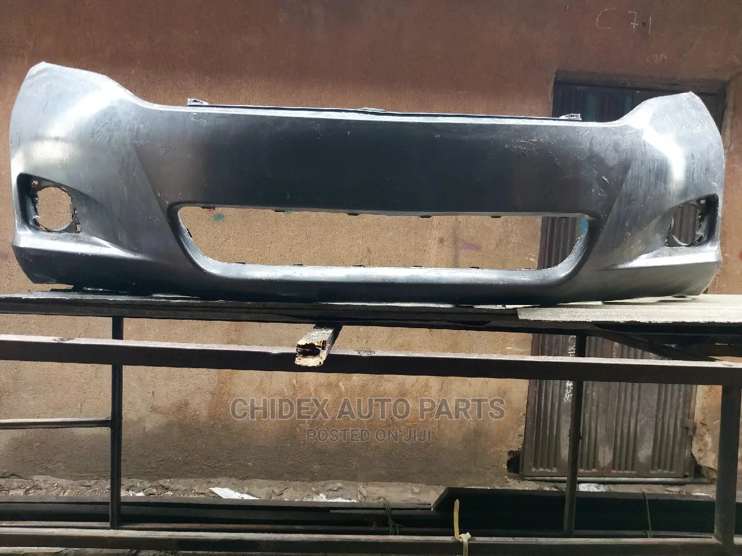 Font Bumper for Toyota Venza