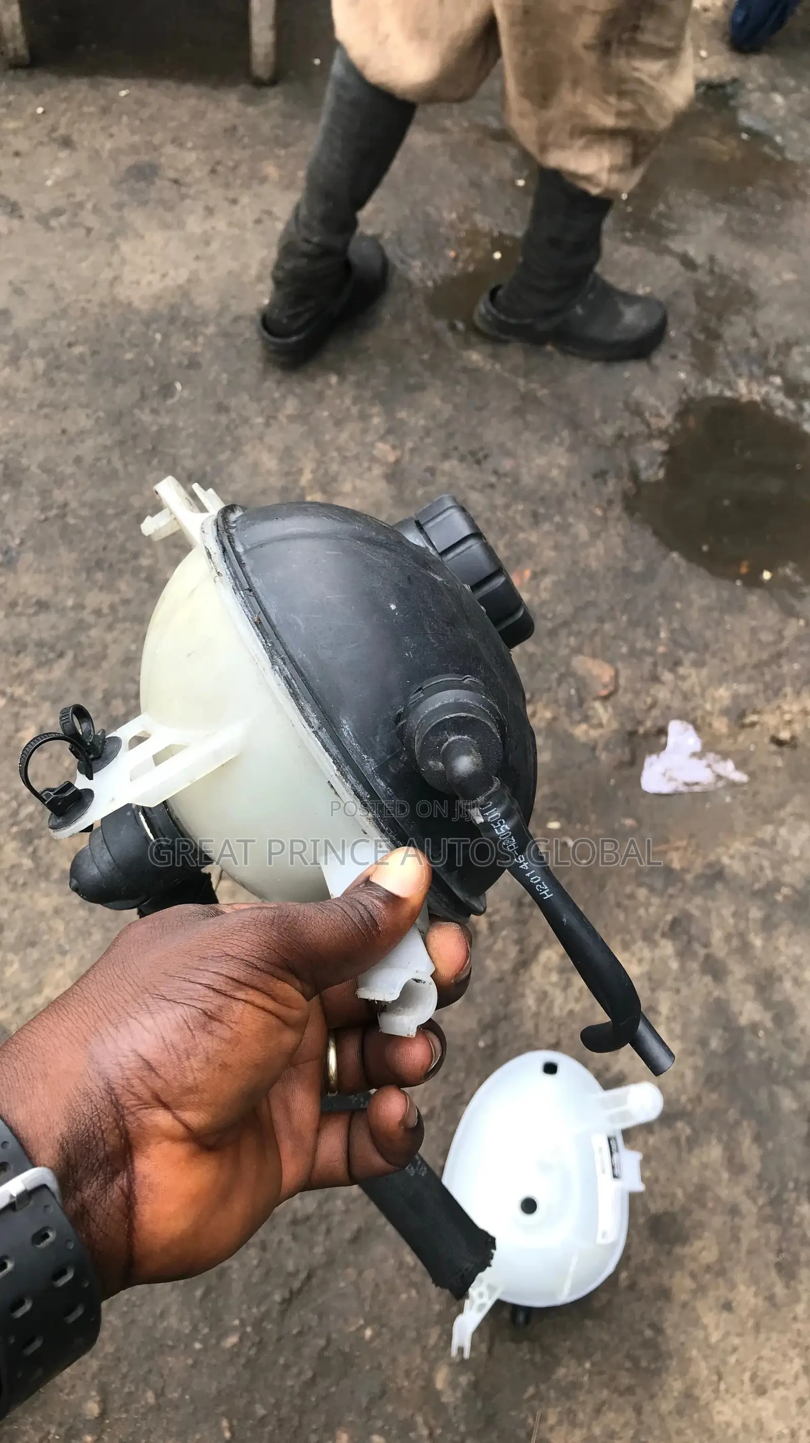 Radiator Water Tank C300 205