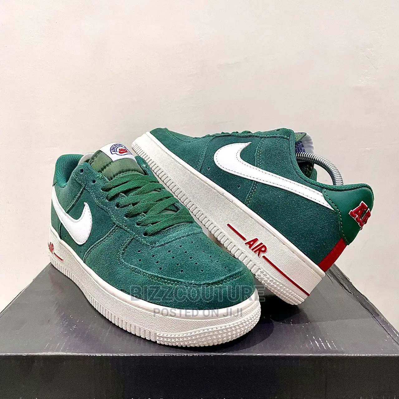NIKE AIR Force 1 Original Sneaker Available in Store