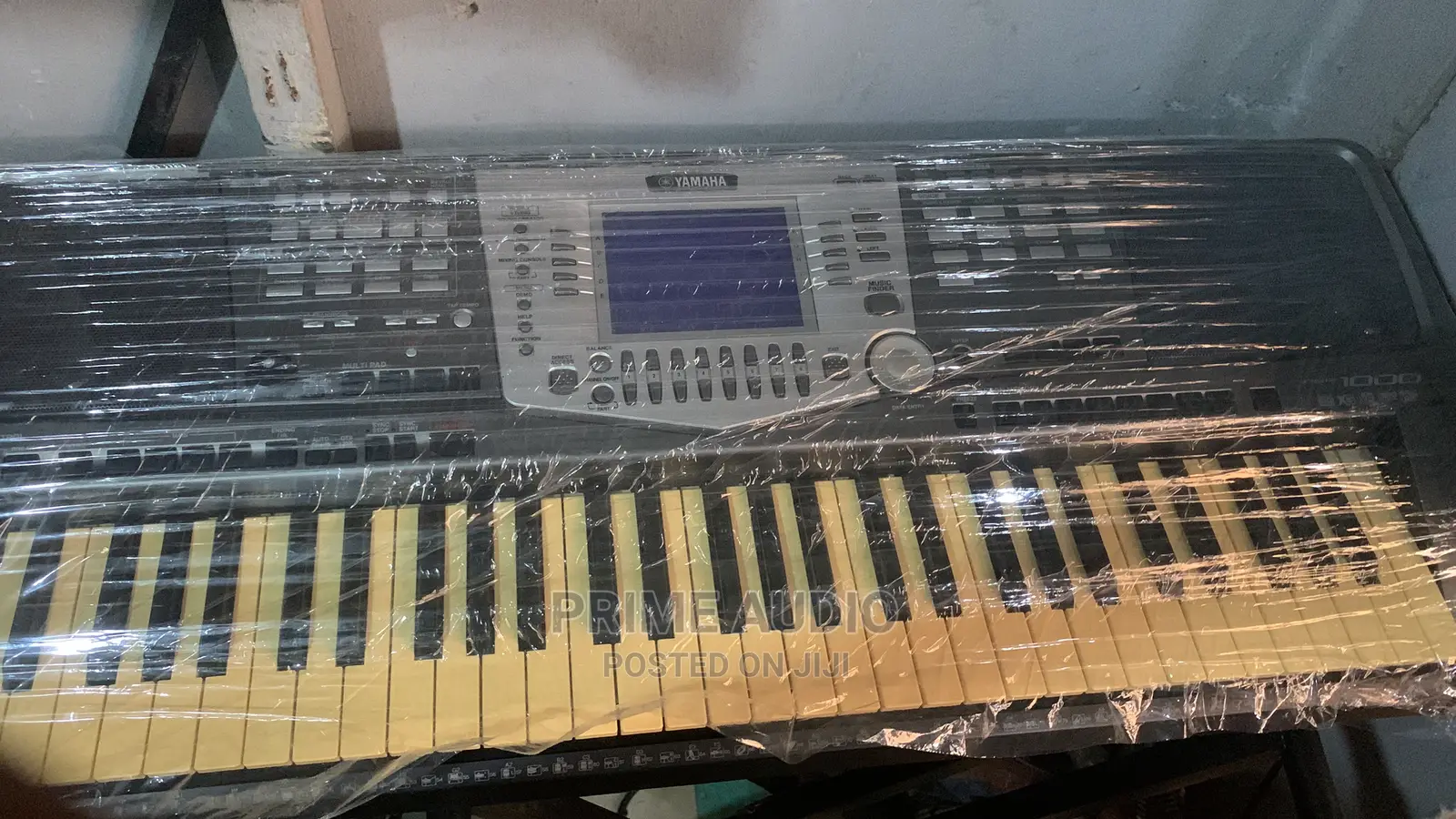 Yamaha Psr 1000 Electronic Keyboard