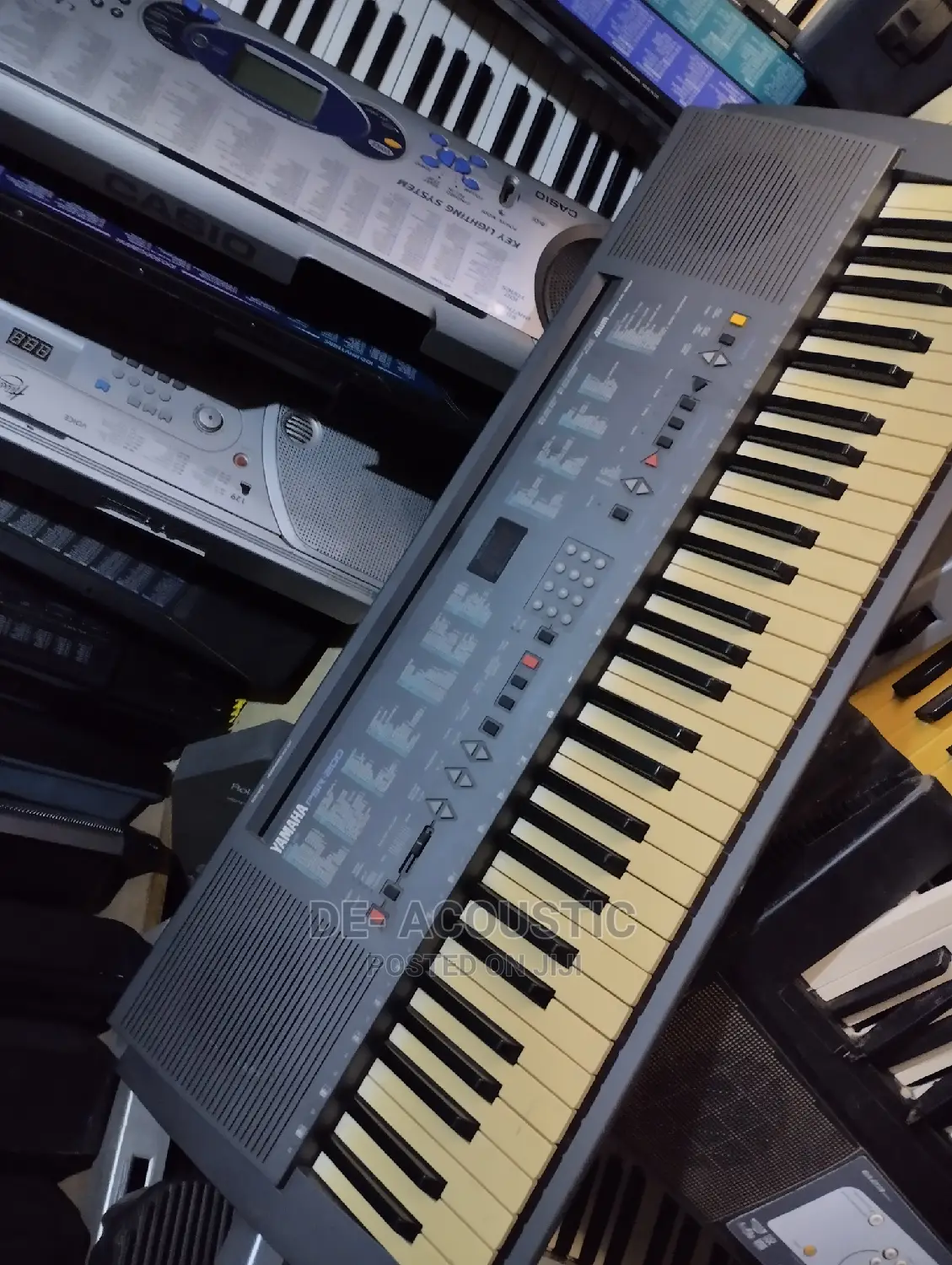 Yamaha Psr 200 Electronic Keyboard