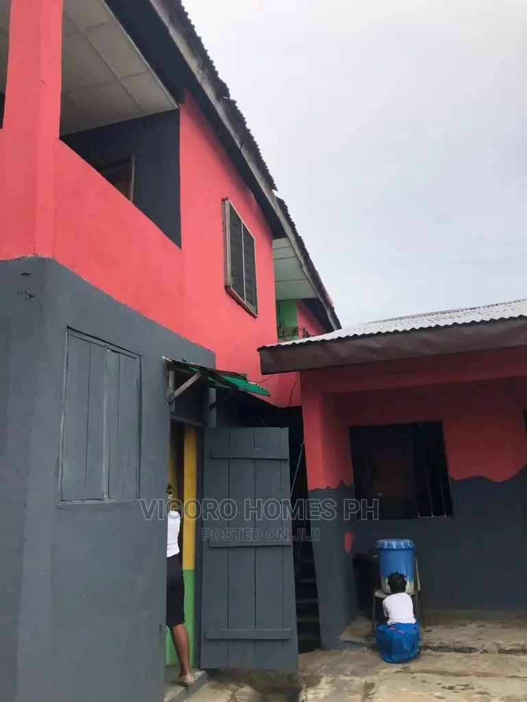 2bdrm Block of Flats in Port-Harcourt for sale