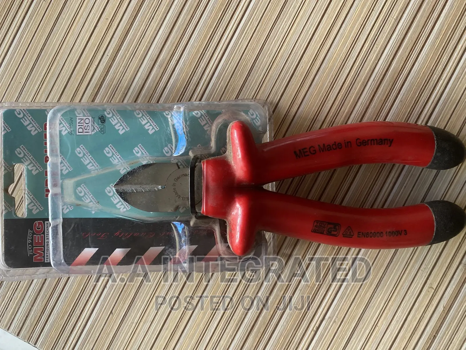 Cutting Pliers