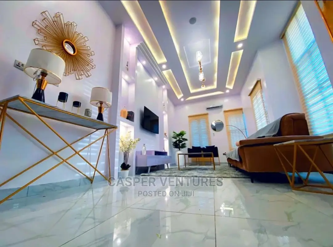 Ecstatic Private 4-Bedroom Duplex in Lekki for Short let