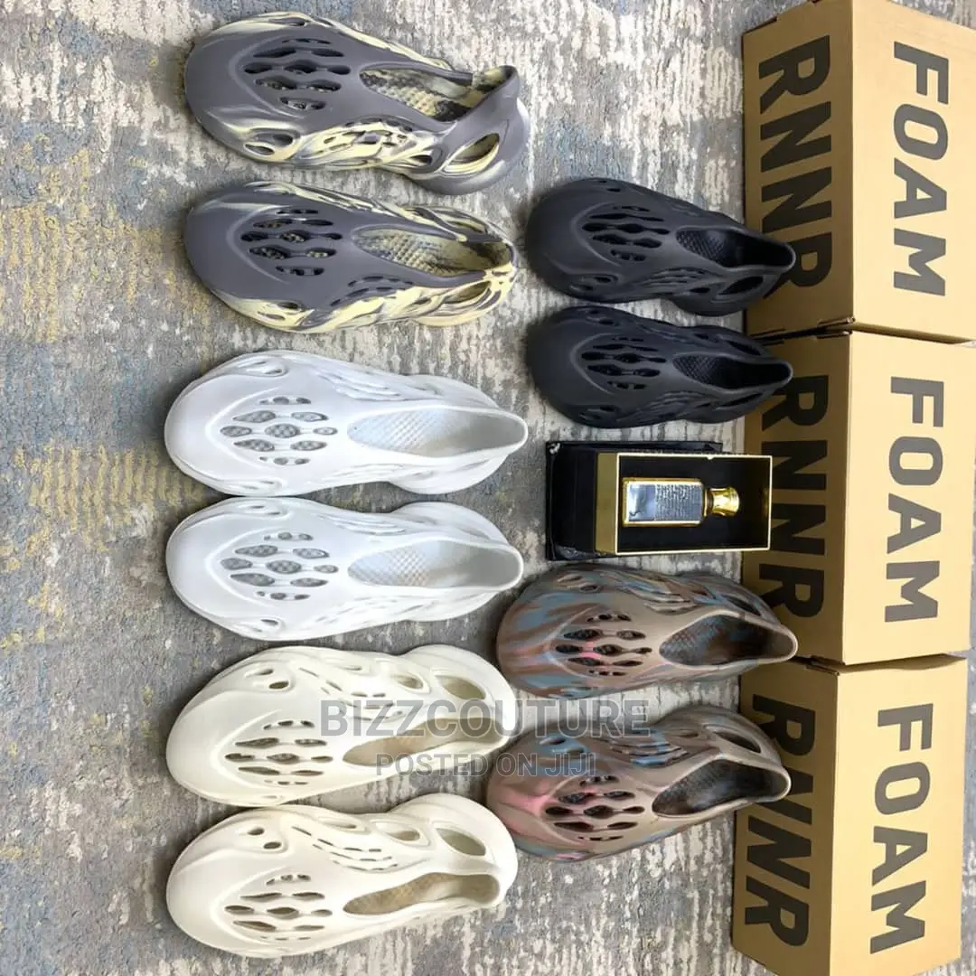 ADIDAS YEEZY FOAM RUNNER Top Notch Crocs Available in Store