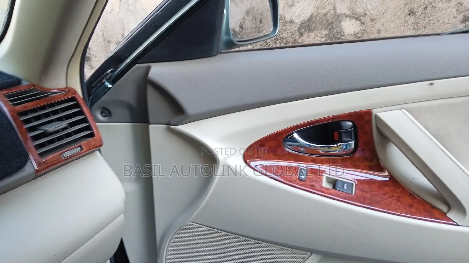 Formica Interior Design For Camry 07-010