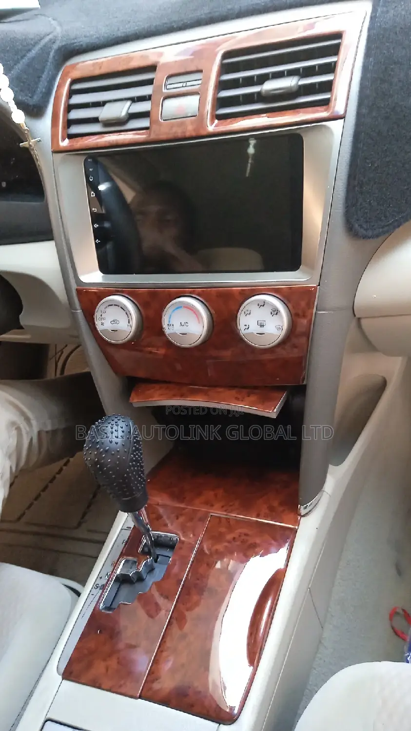 Formica Interior Design For Camry 07-010