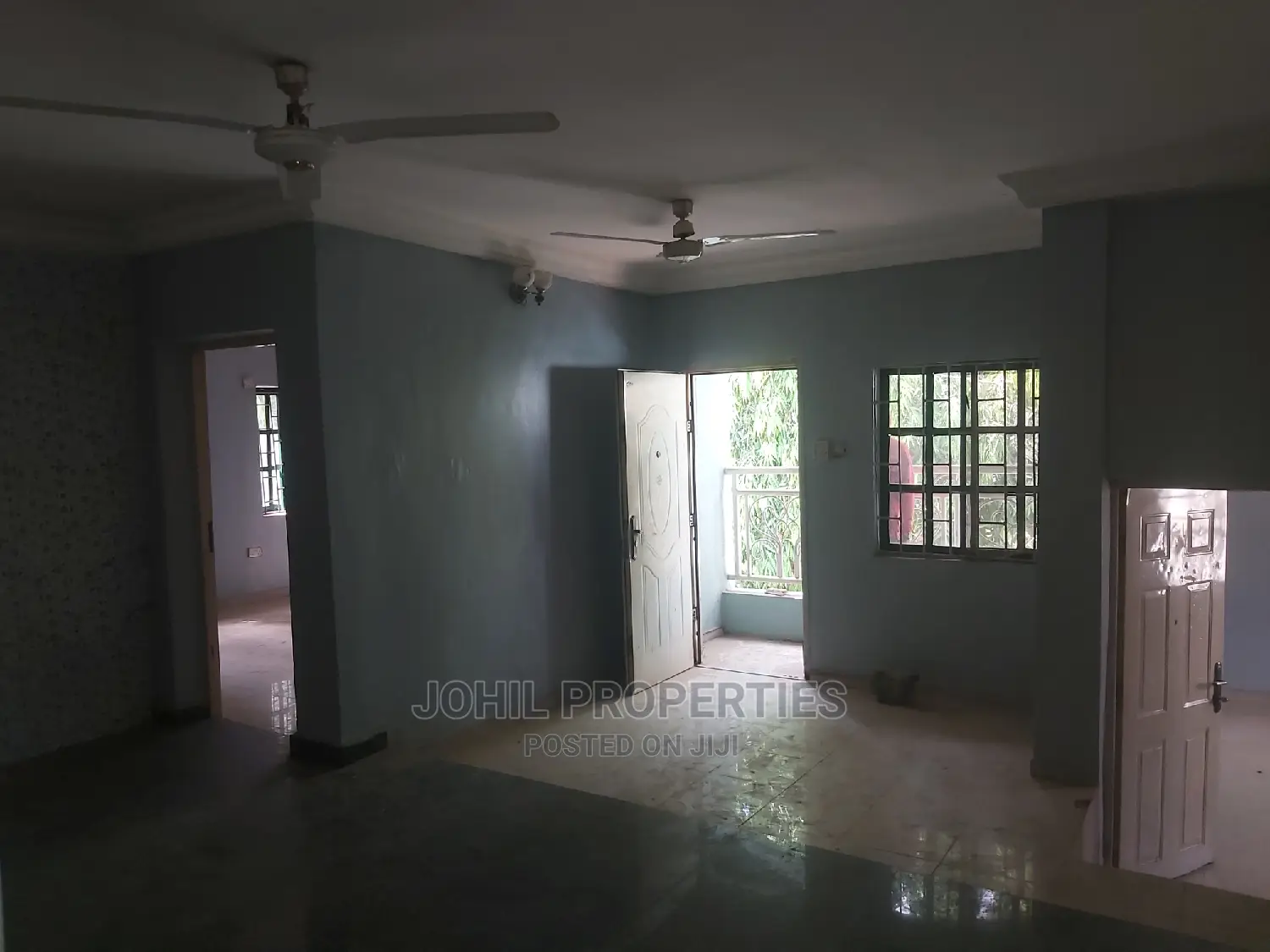 6bdrm Duplex in Wuse for sale